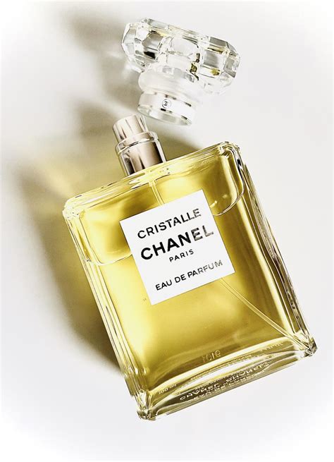 damesparfum cristalle chanel|Chanel cristalle discontinued.